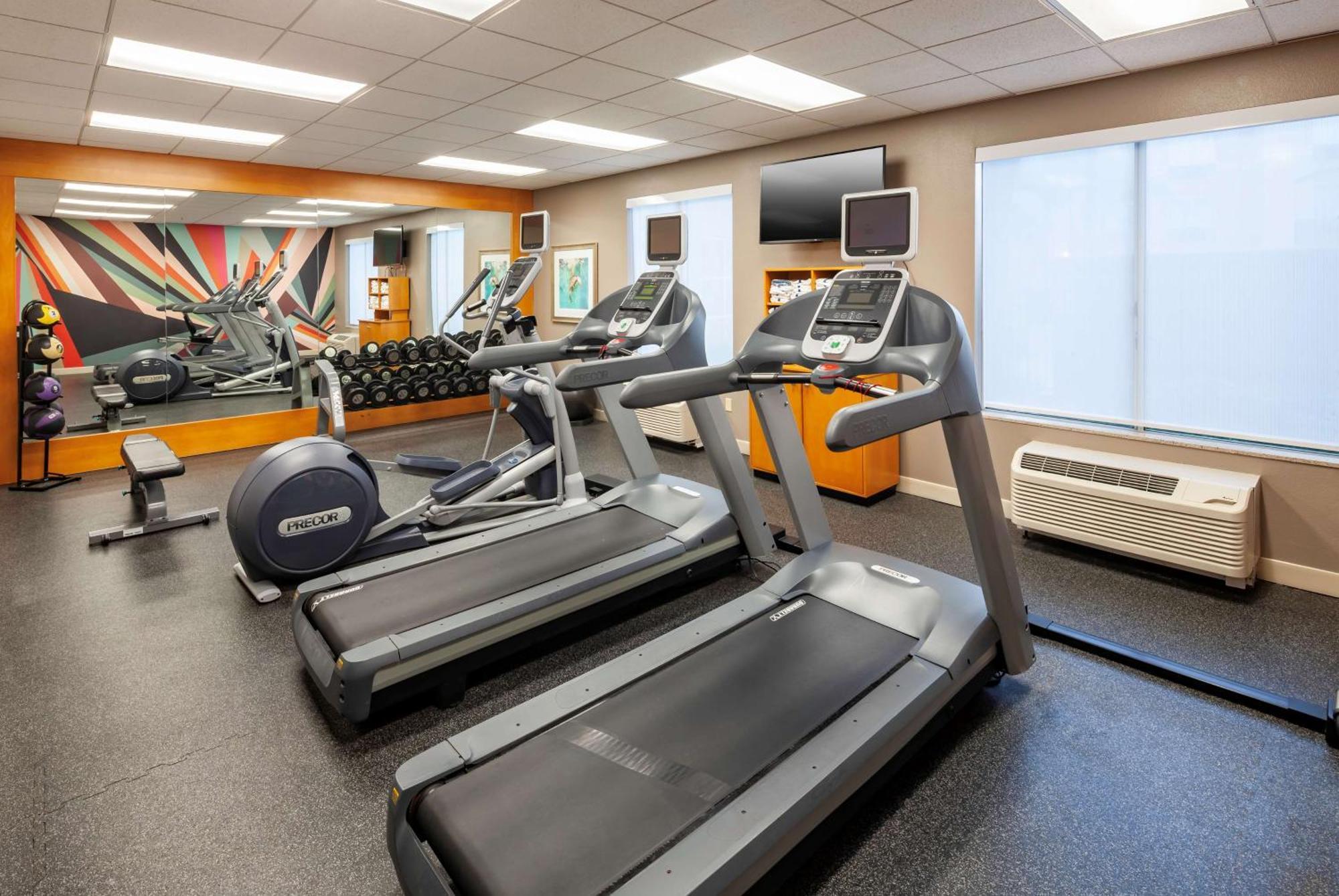Hilton Garden Inn San Diego/Rancho Bernardo Poway Exterior photo