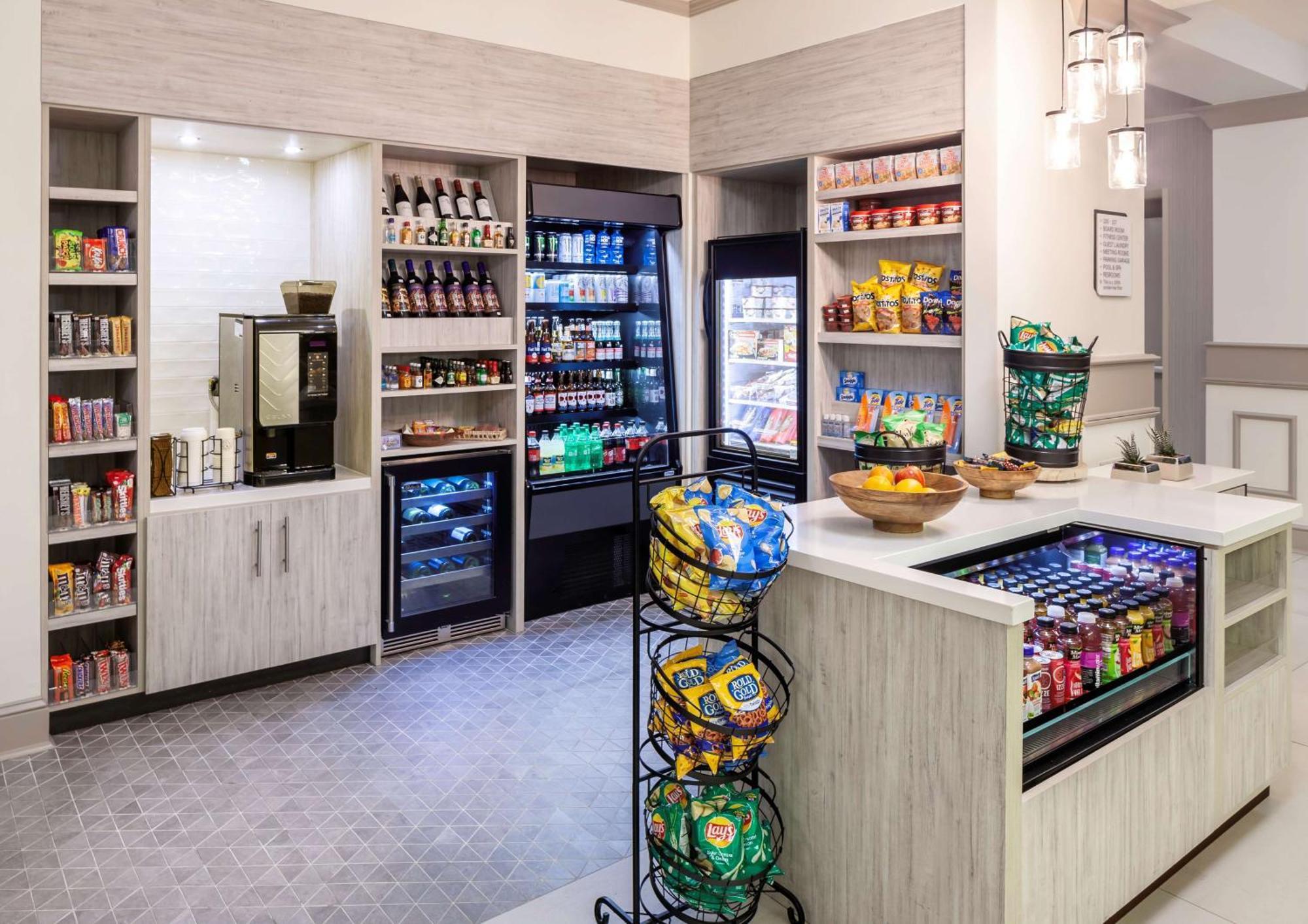 Hilton Garden Inn San Diego/Rancho Bernardo Poway Exterior photo