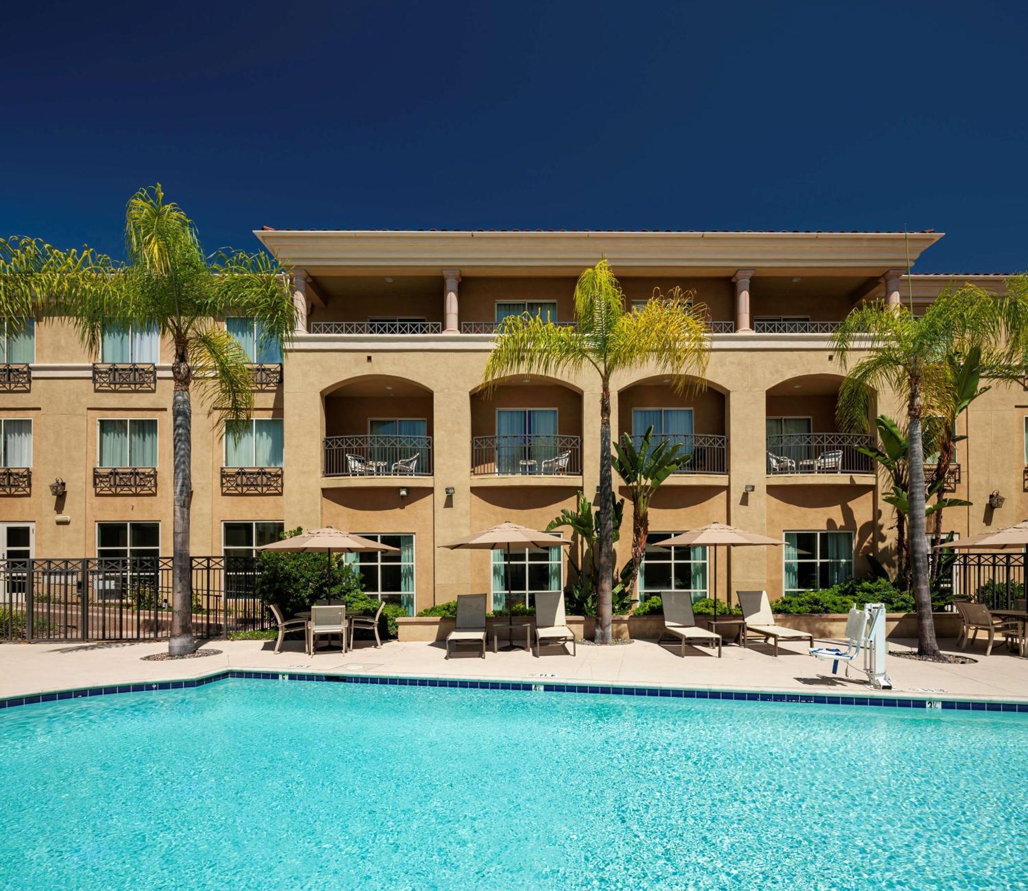 Hilton Garden Inn San Diego/Rancho Bernardo Poway Exterior photo